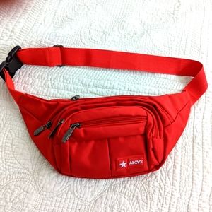 NWOT Belt Bag